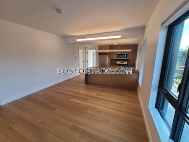 Boston - 2 Beds, 2 Baths