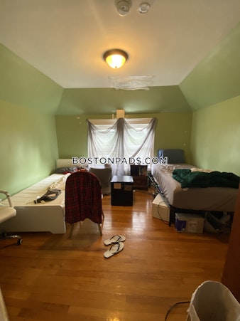 Commonwealth Ave. Newton