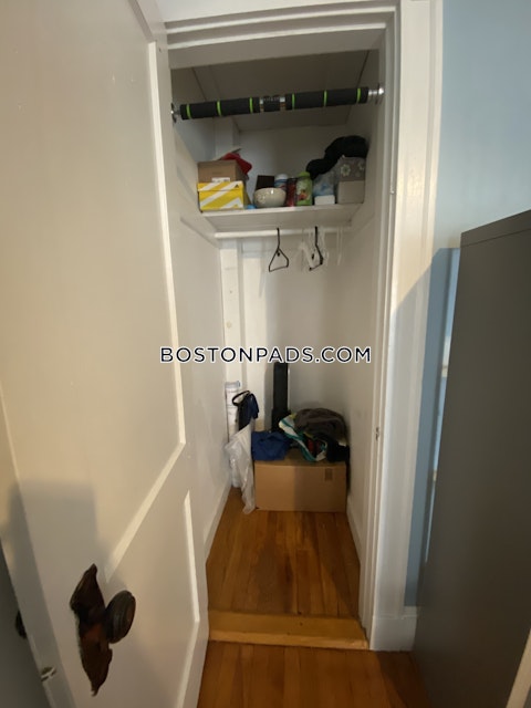 Commonwealth Ave. Newton photo 14