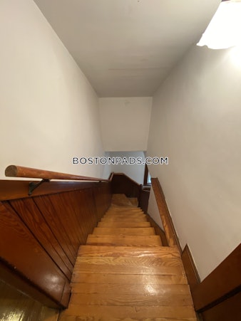 Commonwealth Ave. Newton