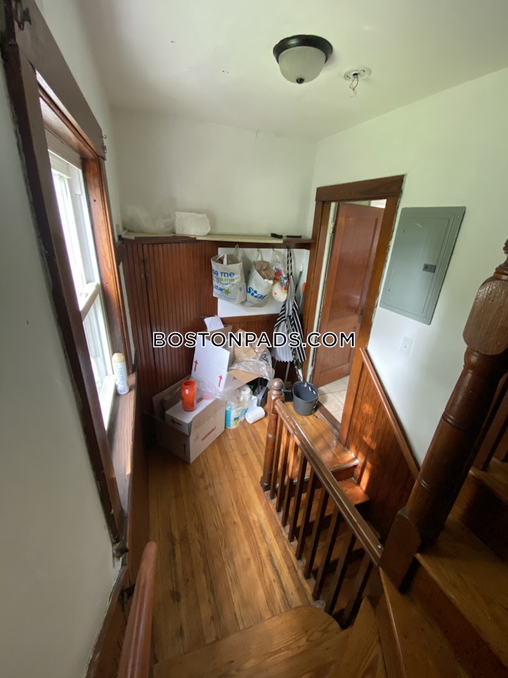 newton-apartment-for-rent-6-bedrooms-3-baths-chestnut-hill-6600-6137704 