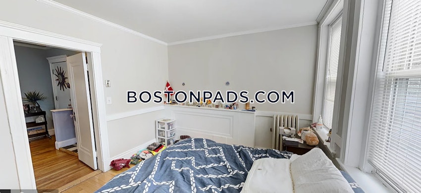 BOSTON - BRIGHTON - CLEVELAND CIRCLE - 3 Beds, 1 Bath - Image 4