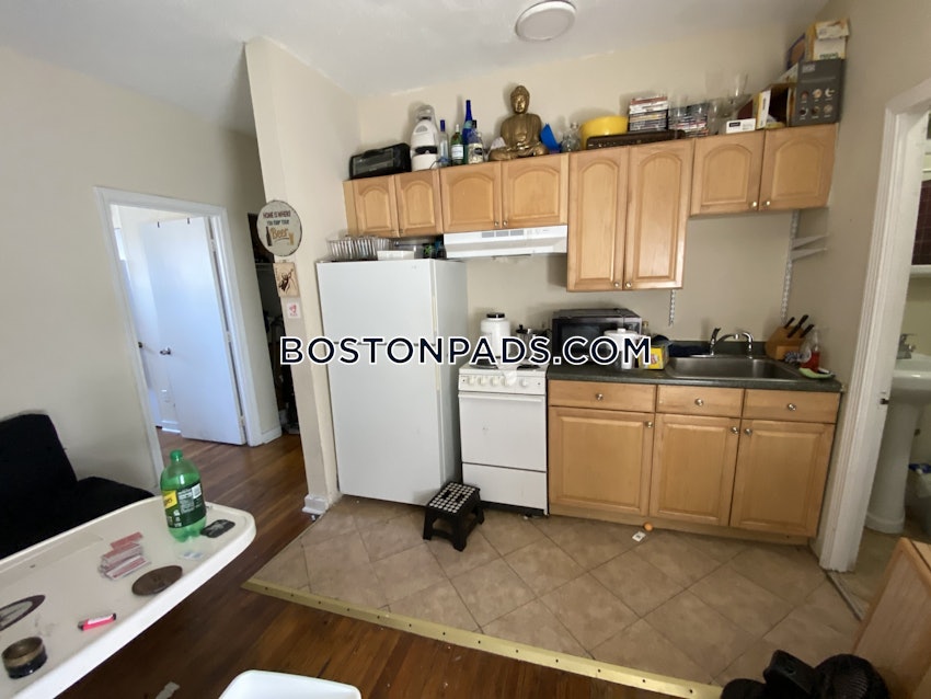 BOSTON - MISSION HILL - 2 Beds, 1 Bath - Image 7