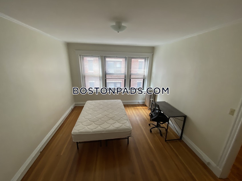 Malden - $1,895+ /month