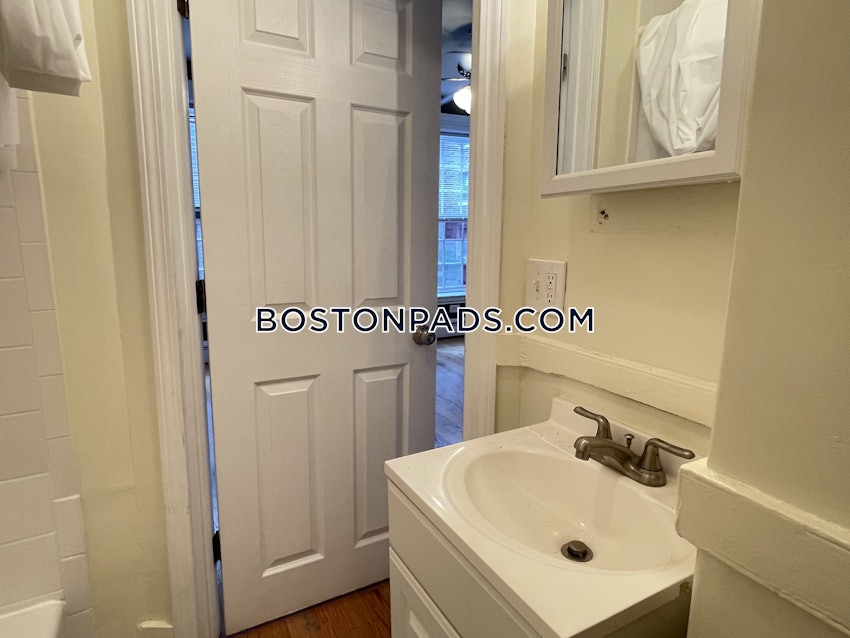 BOSTON - BEACON HILL - Studio , 1 Bath - Image 8