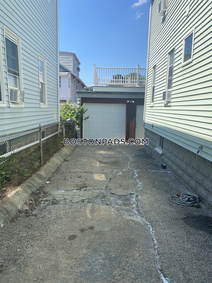 MEDFORD - MAGOUN SQUARE - 4 Beds, 2 Baths - Image 15