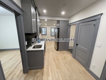 Boston - 4 Beds, 2 Baths