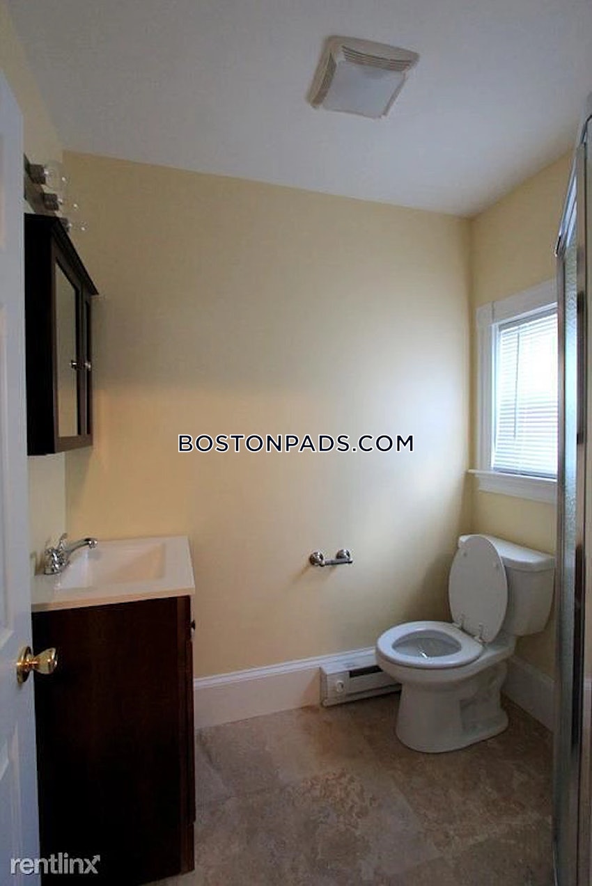 CAMBRIDGE - PORTER SQUARE - 4 Beds, 2 Baths - Image 20