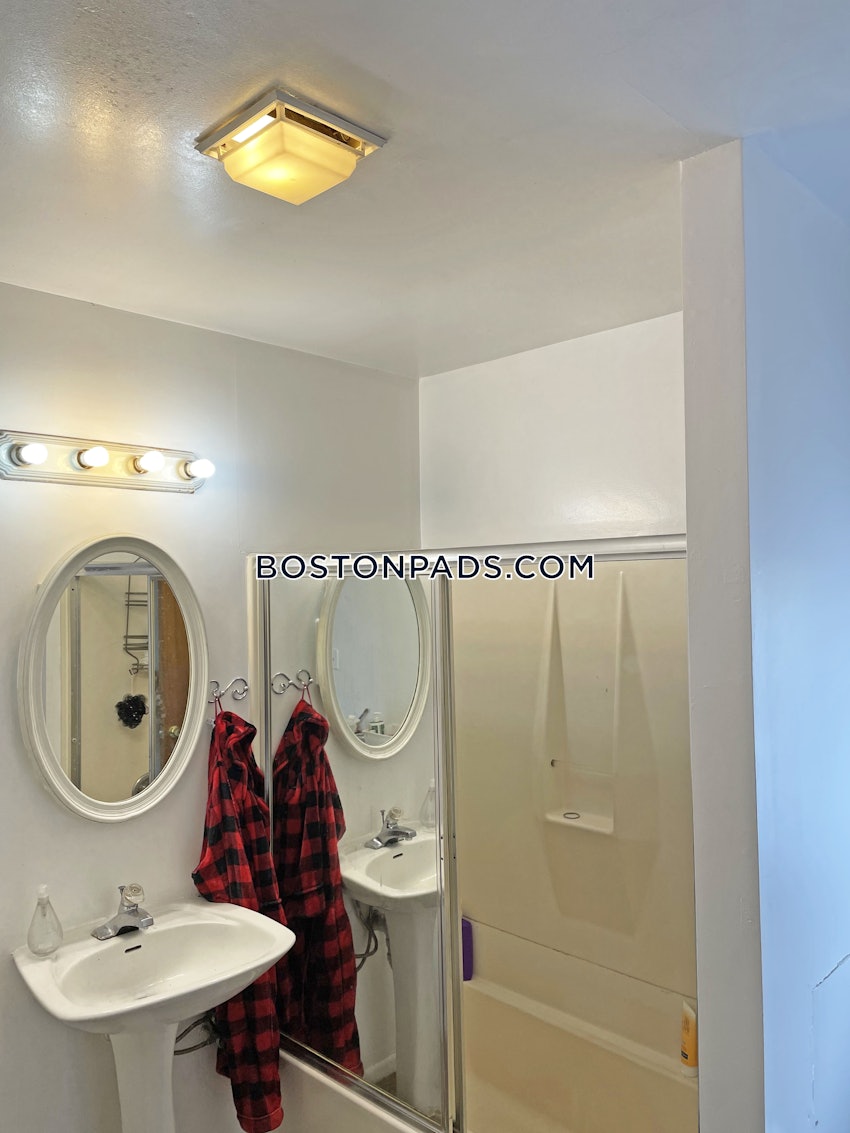 BOSTON - ALLSTON - 6 Beds, 2 Baths - Image 23