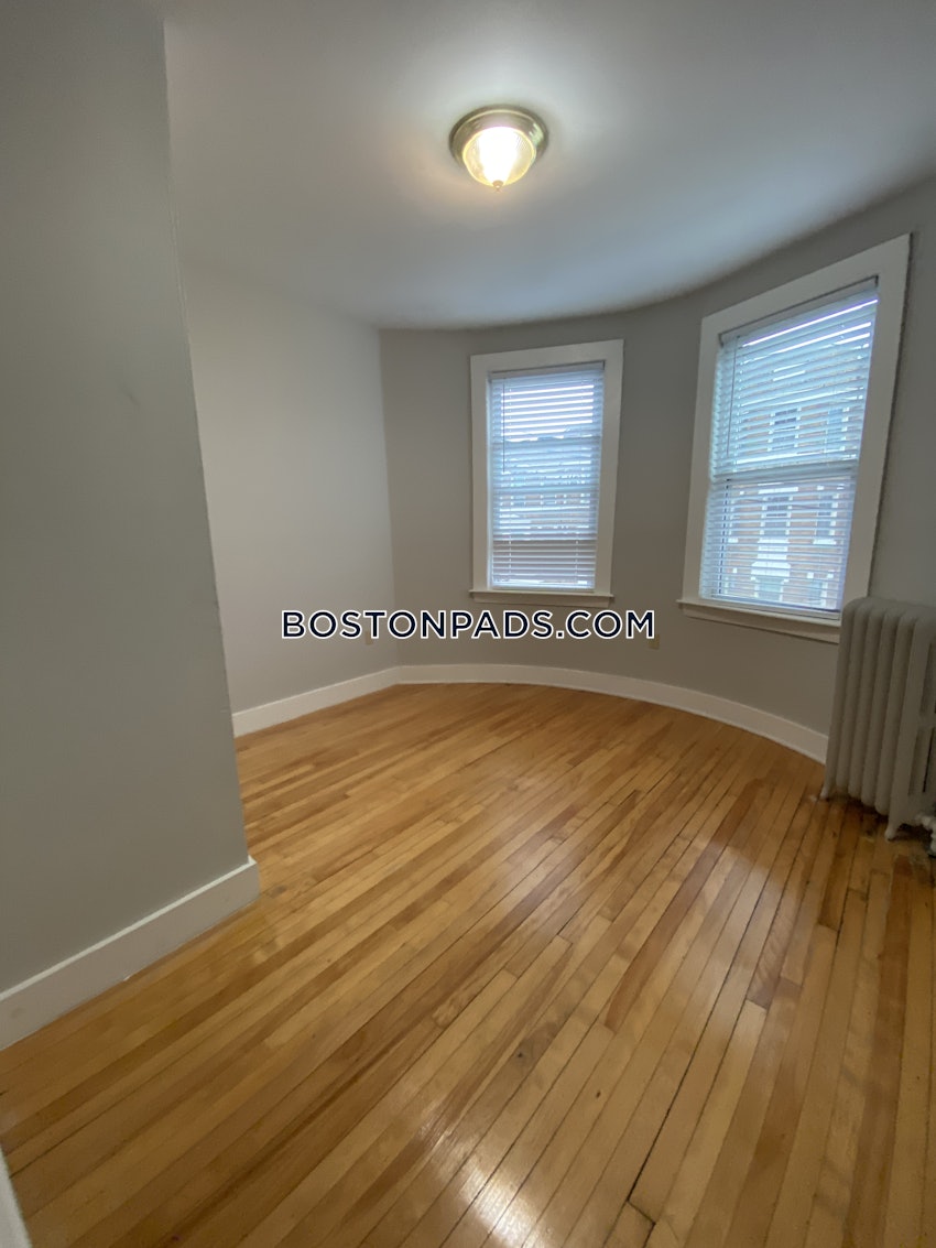 BOSTON - BRIGHTON- WASHINGTON ST./ ALLSTON ST. - 2 Beds, 1 Bath - Image 5