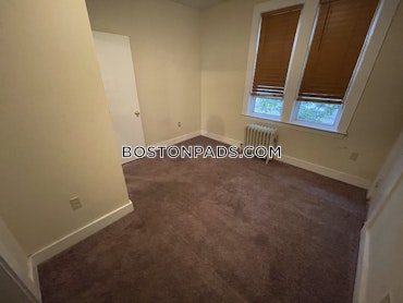 Boston - 2 Beds, 1 Baths