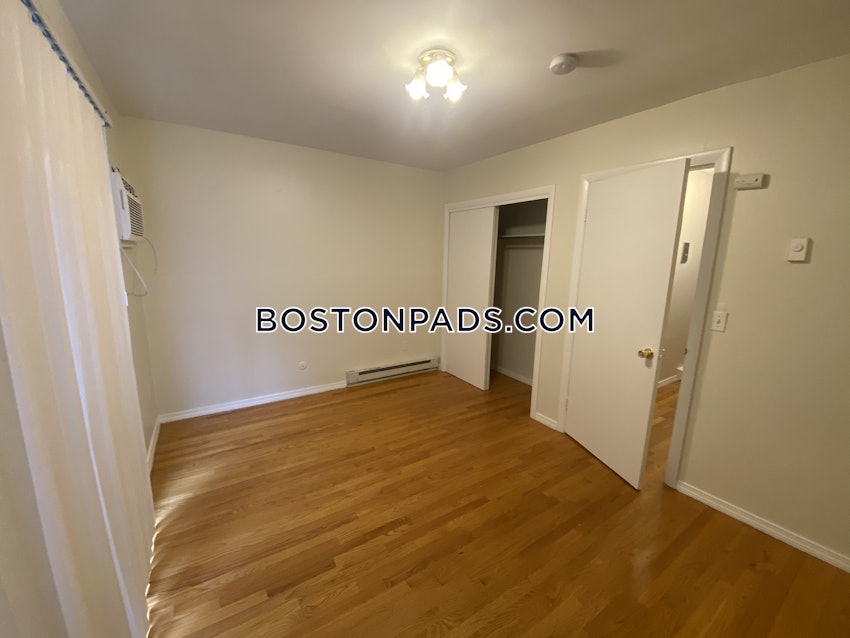 BOSTON - NORTHEASTERN/SYMPHONY - 1 Bed, 1 Bath - Image 4