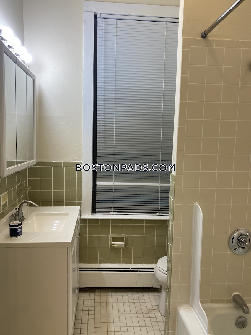 BOSTON - SOUTH END - 2 Beds, 1 Bath - Image 17