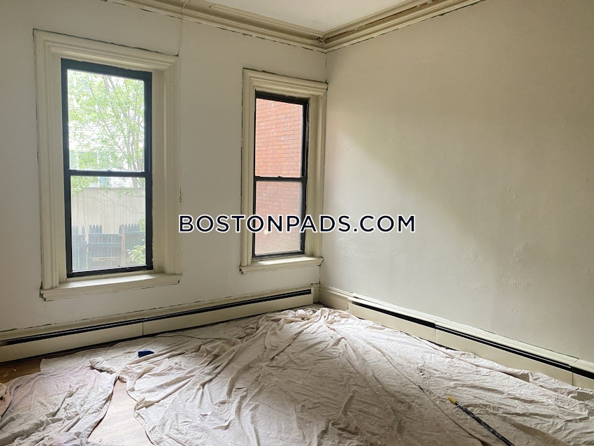 CAMBRIDGE - CENTRAL SQUARE/CAMBRIDGEPORT - 2 Beds, 1 Bath - Image 2