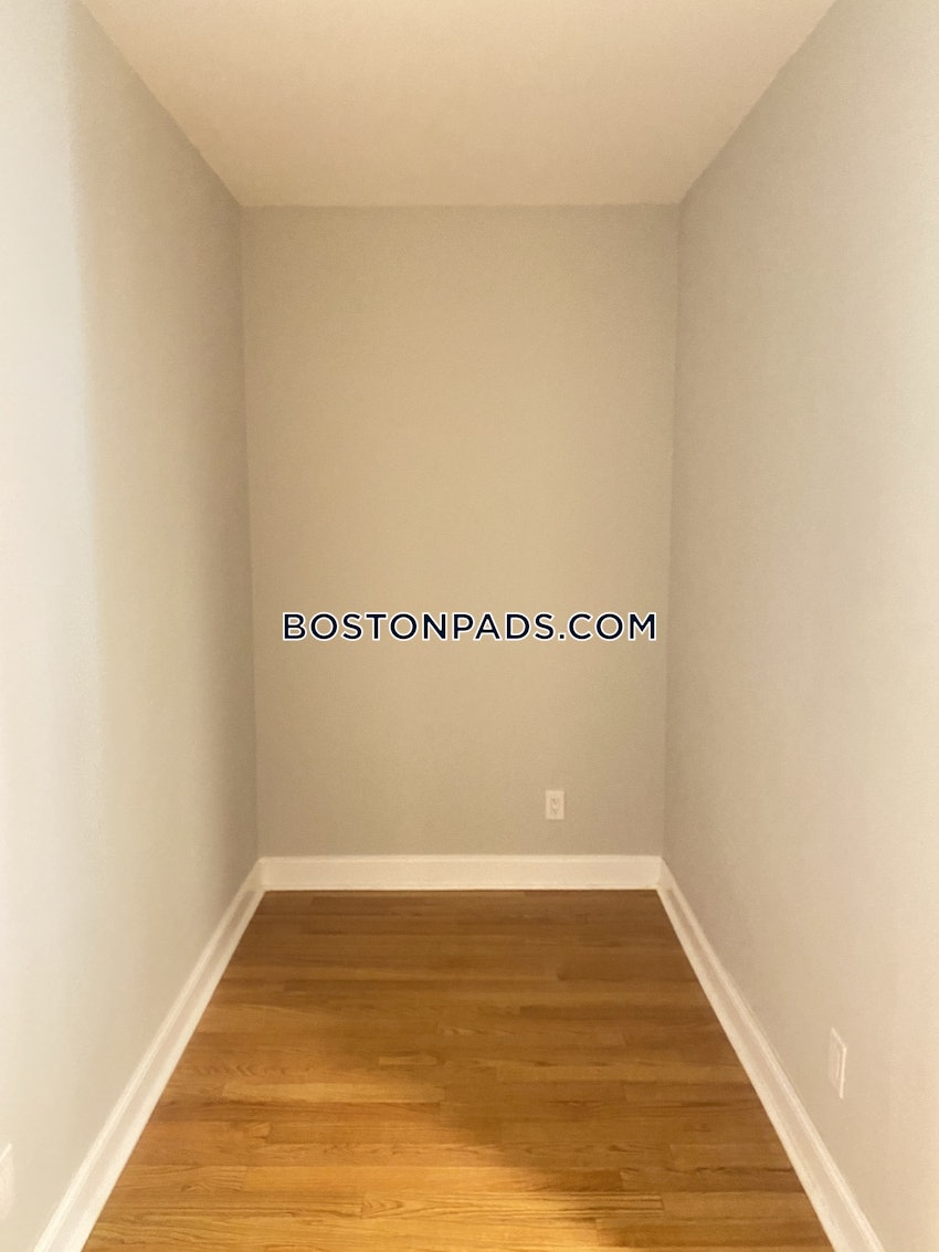 BOSTON - NORTHEASTERN/SYMPHONY - 1 Bed, 1 Bath - Image 9