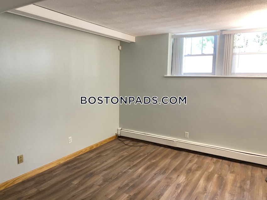 BOSTON - BRIGHTON- WASHINGTON ST./ ALLSTON ST. - 3 Beds, 2 Baths - Image 3