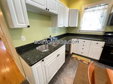 Boston - 3 Beds, 1 Baths