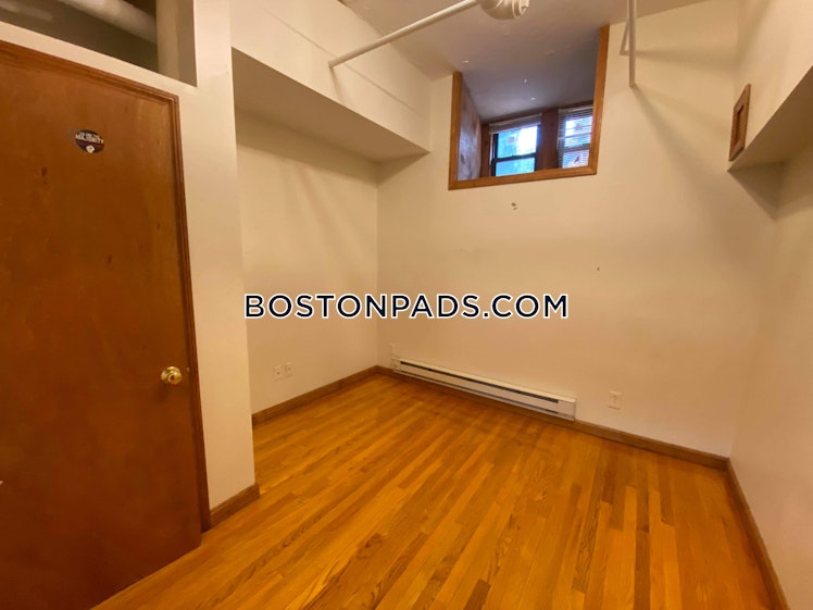 Saint Stephen St., Boston