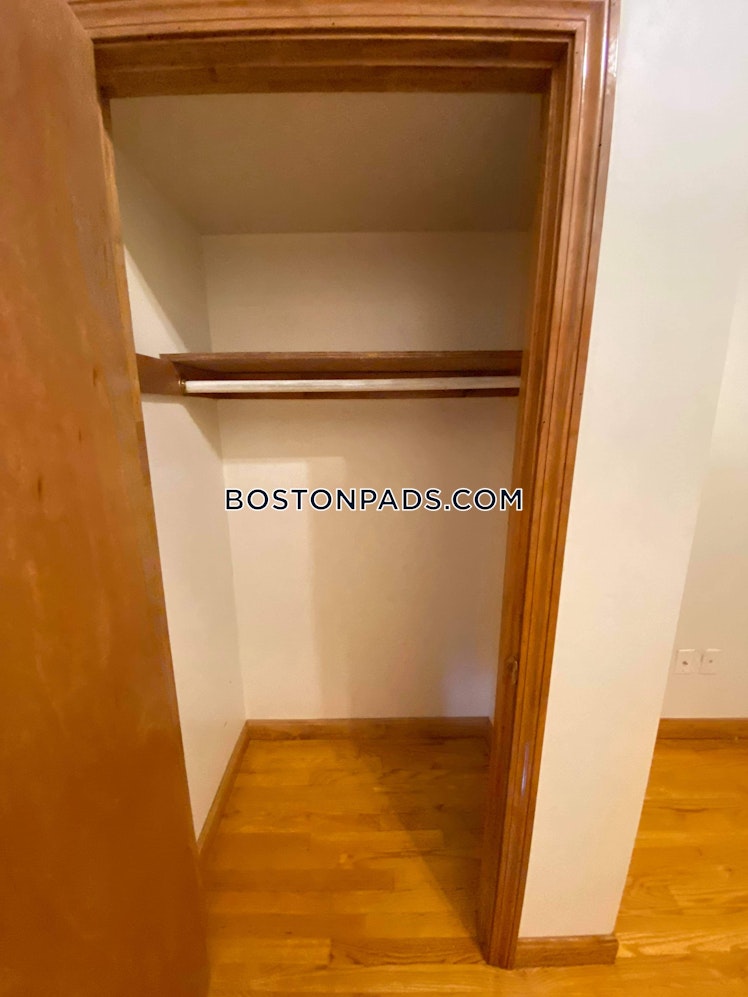 Saint Stephen St., Boston