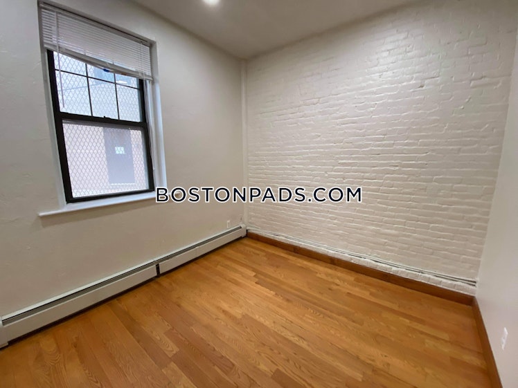 Hemenway St., Boston