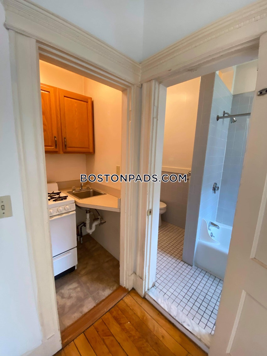 BOSTON - NORTHEASTERN/SYMPHONY - Studio , 1 Bath - Image 7