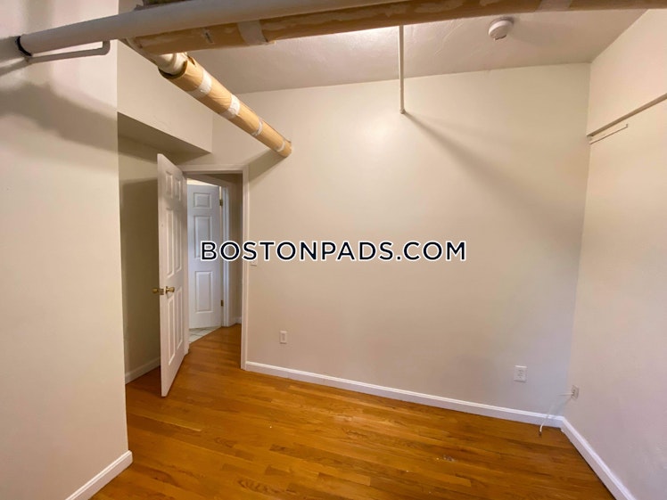 Saint Stephen St., Boston