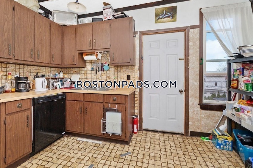 CAMBRIDGE - CENTRAL SQUARE/CAMBRIDGEPORT - 2 Beds, 1 Bath - Image 1