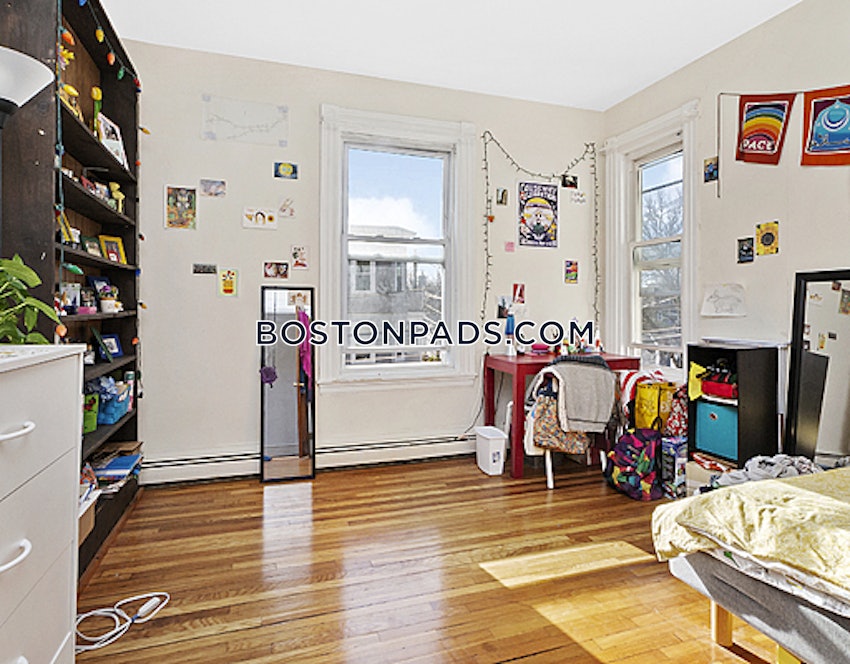 CAMBRIDGE - CENTRAL SQUARE/CAMBRIDGEPORT - 2 Beds, 1 Bath - Image 4