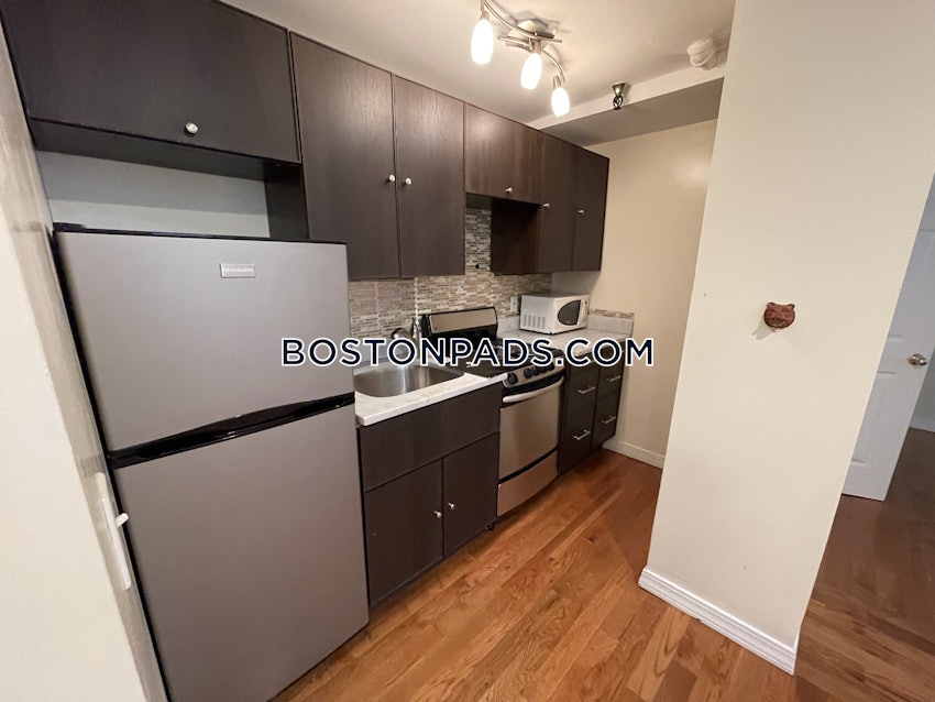 BOSTON - FENWAY/KENMORE - 1 Bed, 1 Bath - Image 1