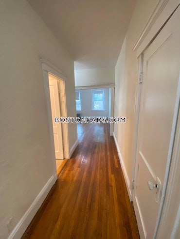 Boston - 2 Beds, 1 Baths