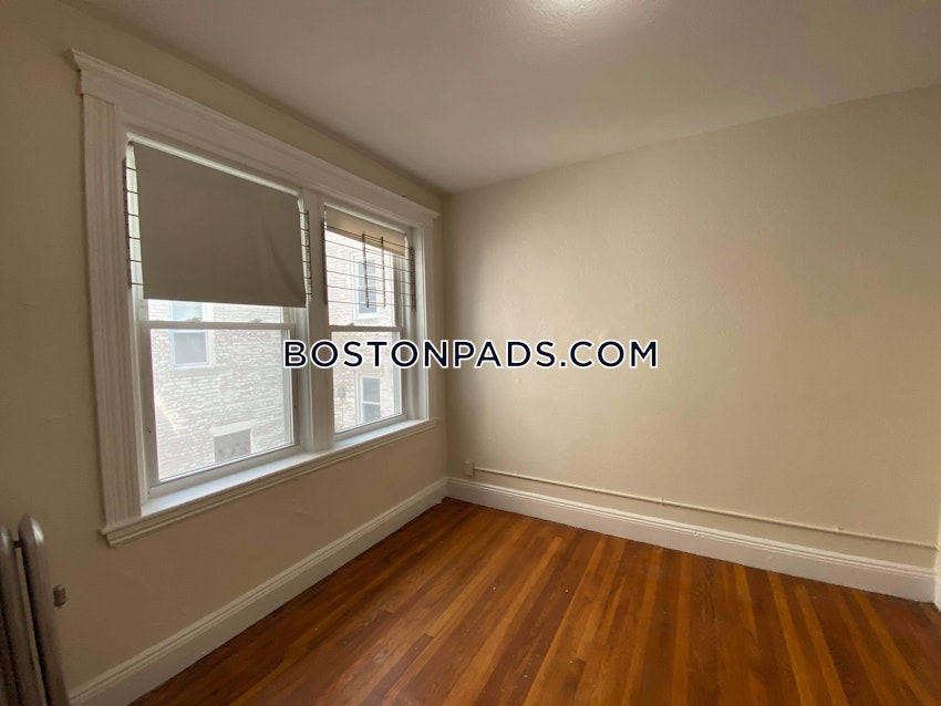 BOSTON - BRIGHTON- WASHINGTON ST./ ALLSTON ST. - 2 Beds, 1 Bath - Image 3