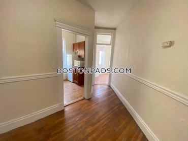 Boston - 1 Beds, 1 Baths