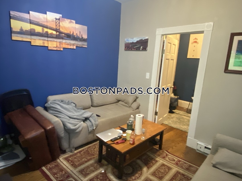 BOSTON - NORTH END - 2 Beds, 1 Bath - Image 6