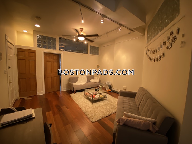 Saint Stephen St., Boston