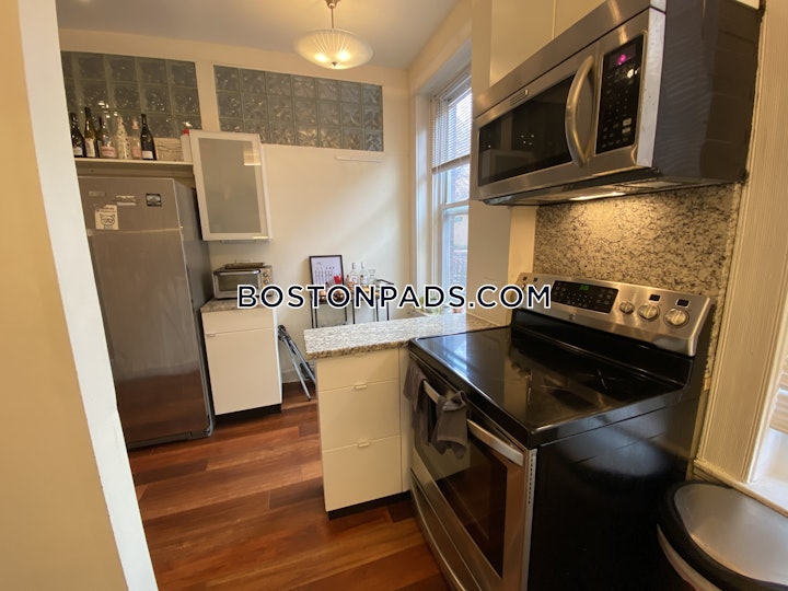 northeasternsymphony-apartment-for-rent-2-bedrooms-1-bath-boston-4150-8012833 