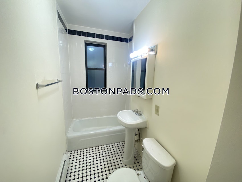 BOSTON - BACK BAY - 2 Beds, 1 Bath - Image 15