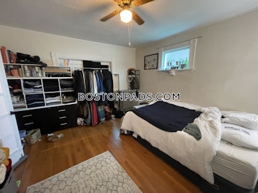 Boston - 3 Beds, 1 Baths