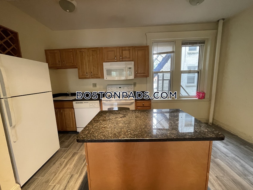 BOSTON - FENWAY/KENMORE - 2 Beds, 1 Bath - Image 4