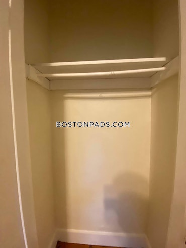 Boston - 1 Beds, 1 Baths