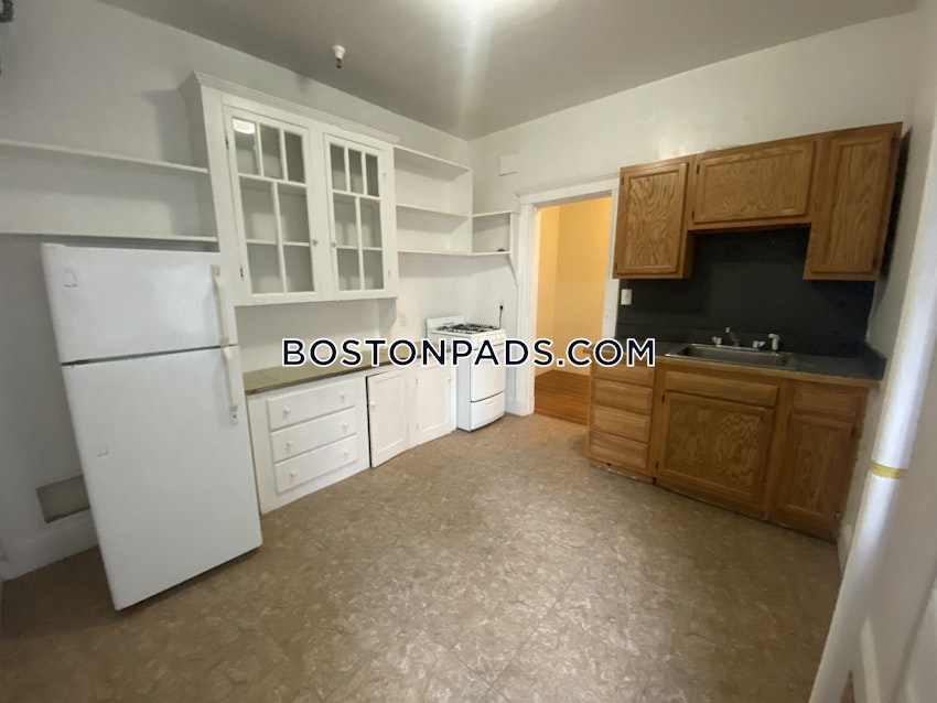 BOSTON - BRIGHTON - CLEVELAND CIRCLE - 1 Bed, 1 Bath - Image 40