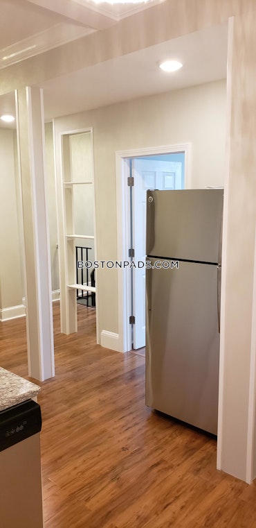 Boston - 4 Beds, 2 Baths