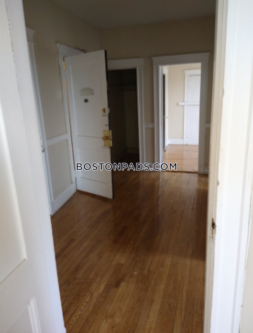 BOSTON - ALLSTON - 2 Beds, 1 Bath - Image 5