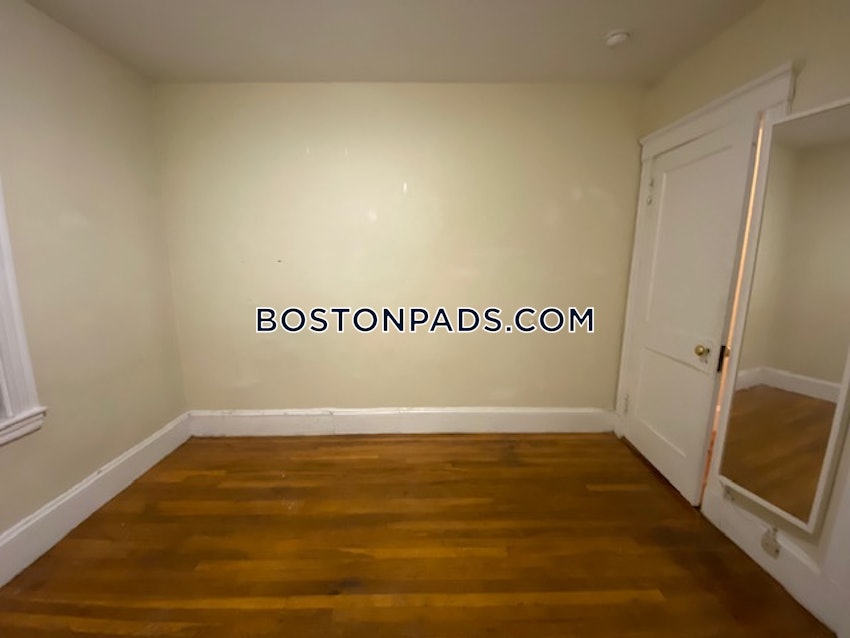 BOSTON - ROSLINDALE - 2 Beds, 1 Bath - Image 15