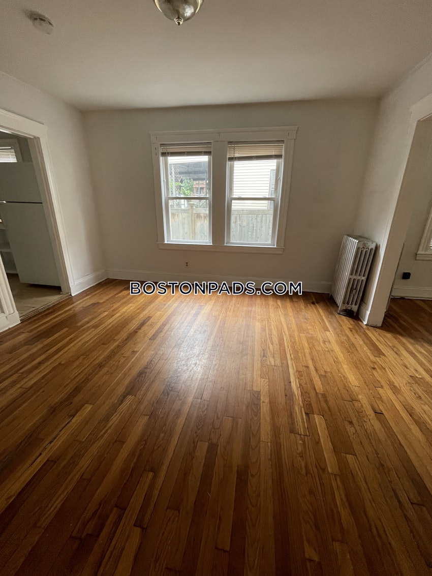 BOSTON - JAMAICA PLAIN - HYDE SQUARE - 2 Beds, 1 Bath - Image 4