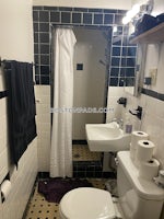 Commonwealth Ave., Boston