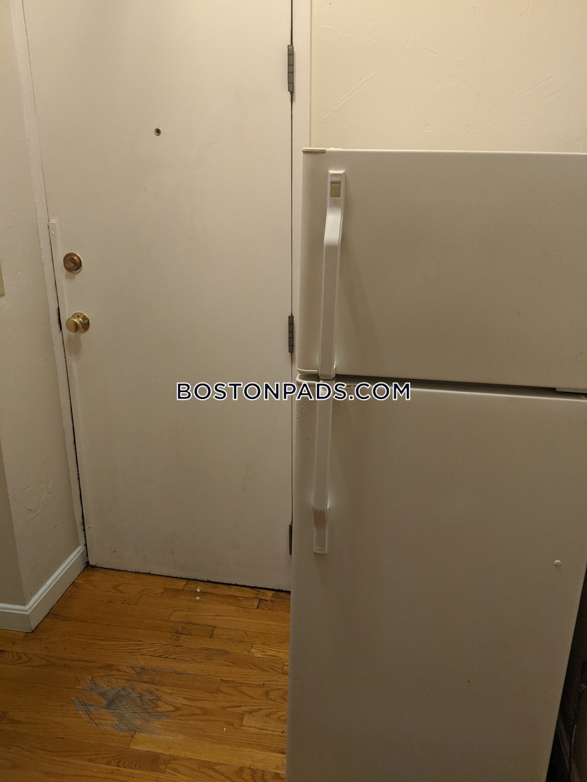 BOSTON - NORTHEASTERN/SYMPHONY - 2 Beds, 1 Bath - Image 26