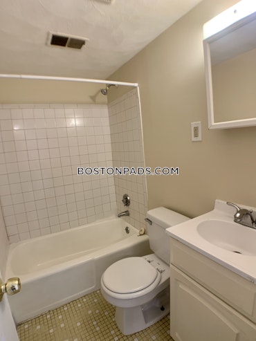 Boston - 2 Beds, 1 Baths