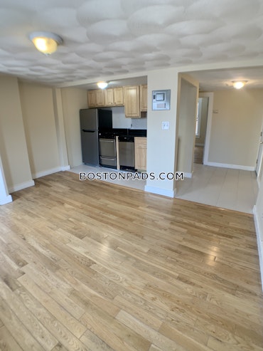 Boston - 2 Beds, 1 Baths