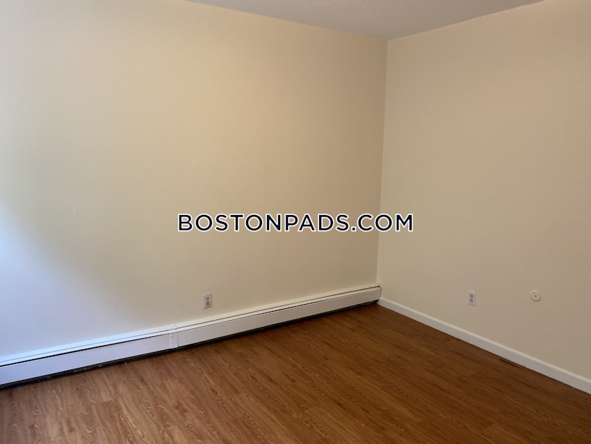 BOSTON - MISSION HILL - 1 Bed, 1 Bath - Image 5