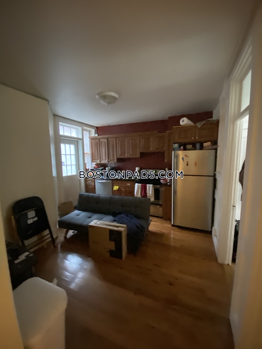 BOSTON - NORTH END - 3 Beds, 1 Bath - Image 1